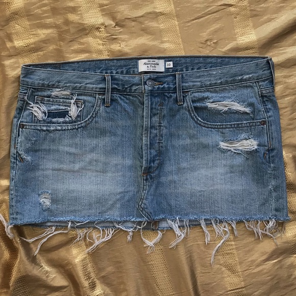 Abercrombie and Fitch Distressed Jean Skirt - Picture 1 of 4